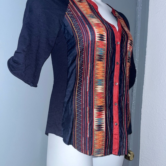 3 for $30 | Boho Shirt | Size Medium | NWT - Picture 4 of 9